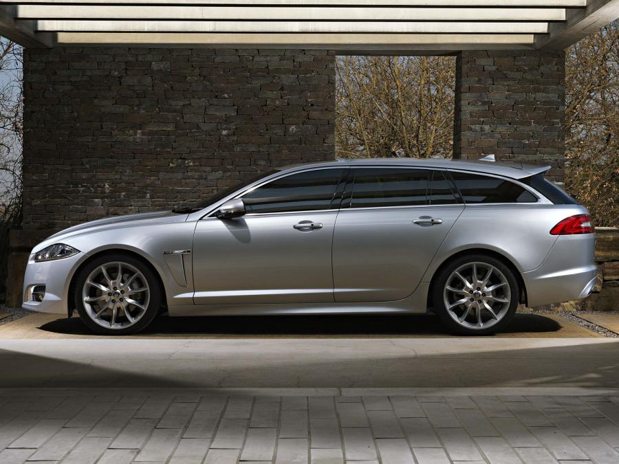  Jaguar XF Sportbrake Option Pack 2012 года  (UK) (фото 9 из 17)